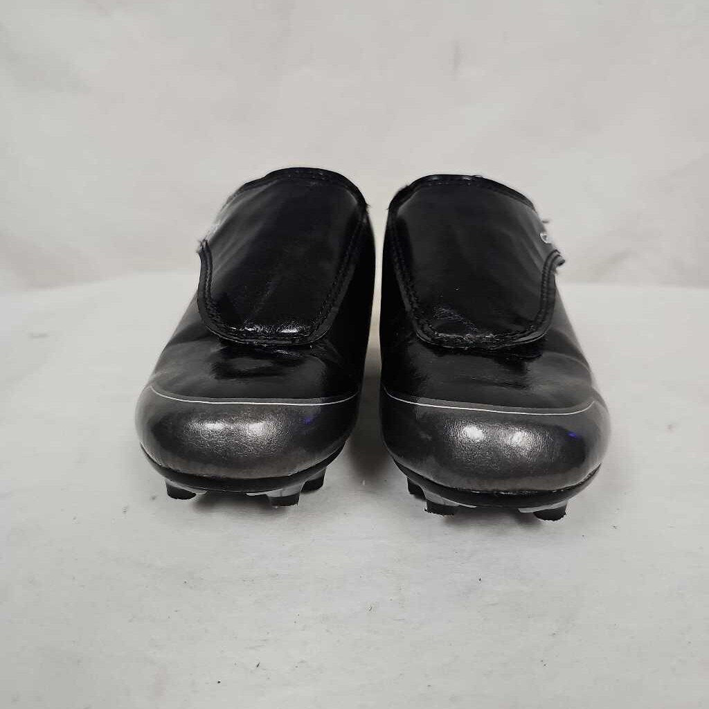 Carter's Fica Youth Soccer Cleats, Size Y10