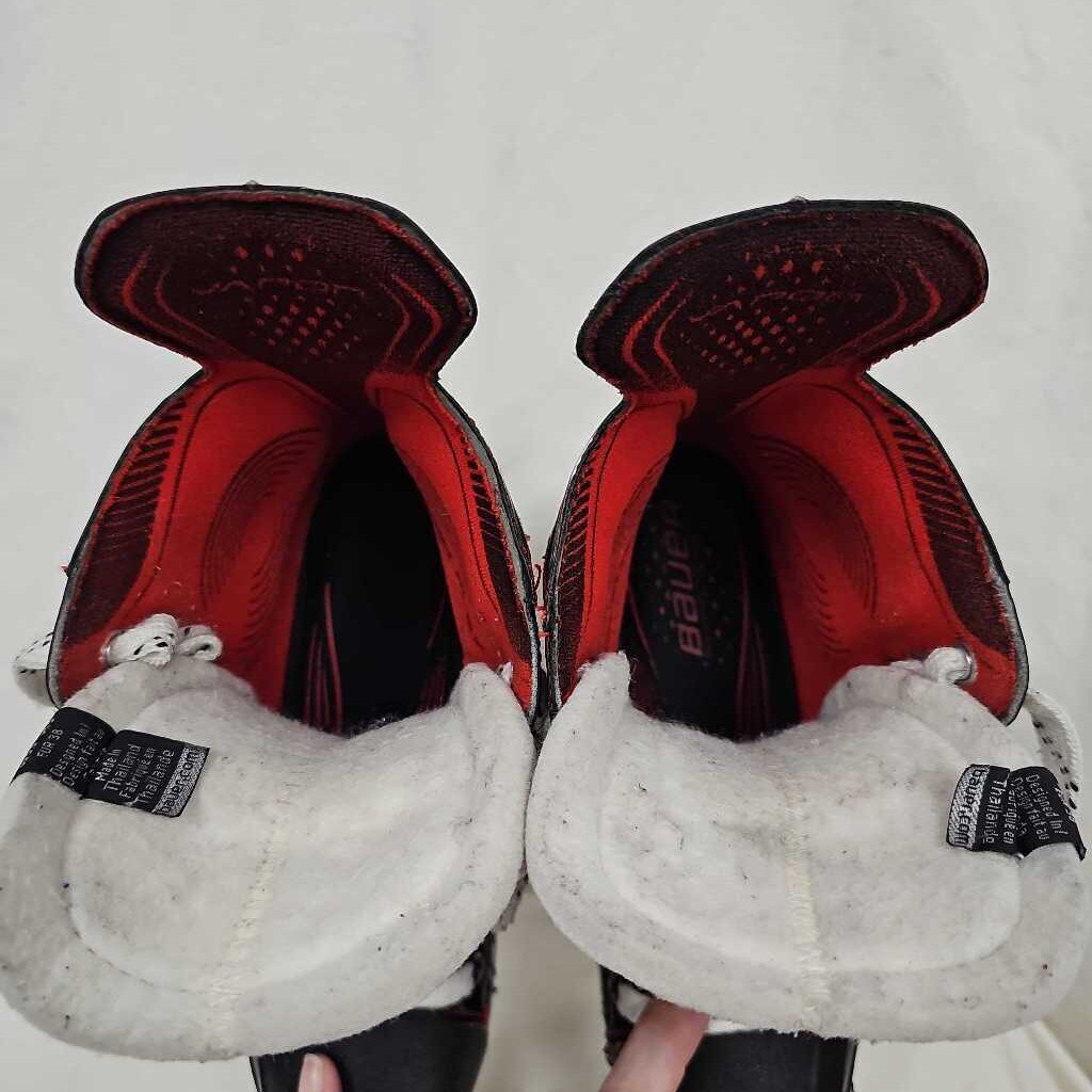 Bauer Vapor X2.7 Junior Hockey Skates, Size 4.5