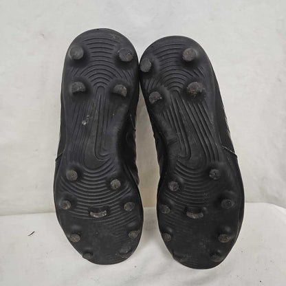 Nike Tiempo Kid's Soccer Cleats, Size 2
