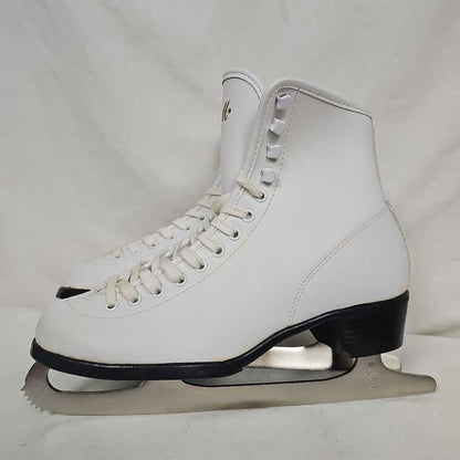 CCM Silouette Women's Figure Skates, Size 9