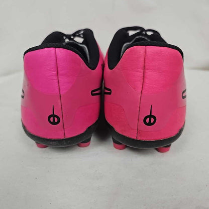 Nike Tiempo Soccer Cleats, Size 4