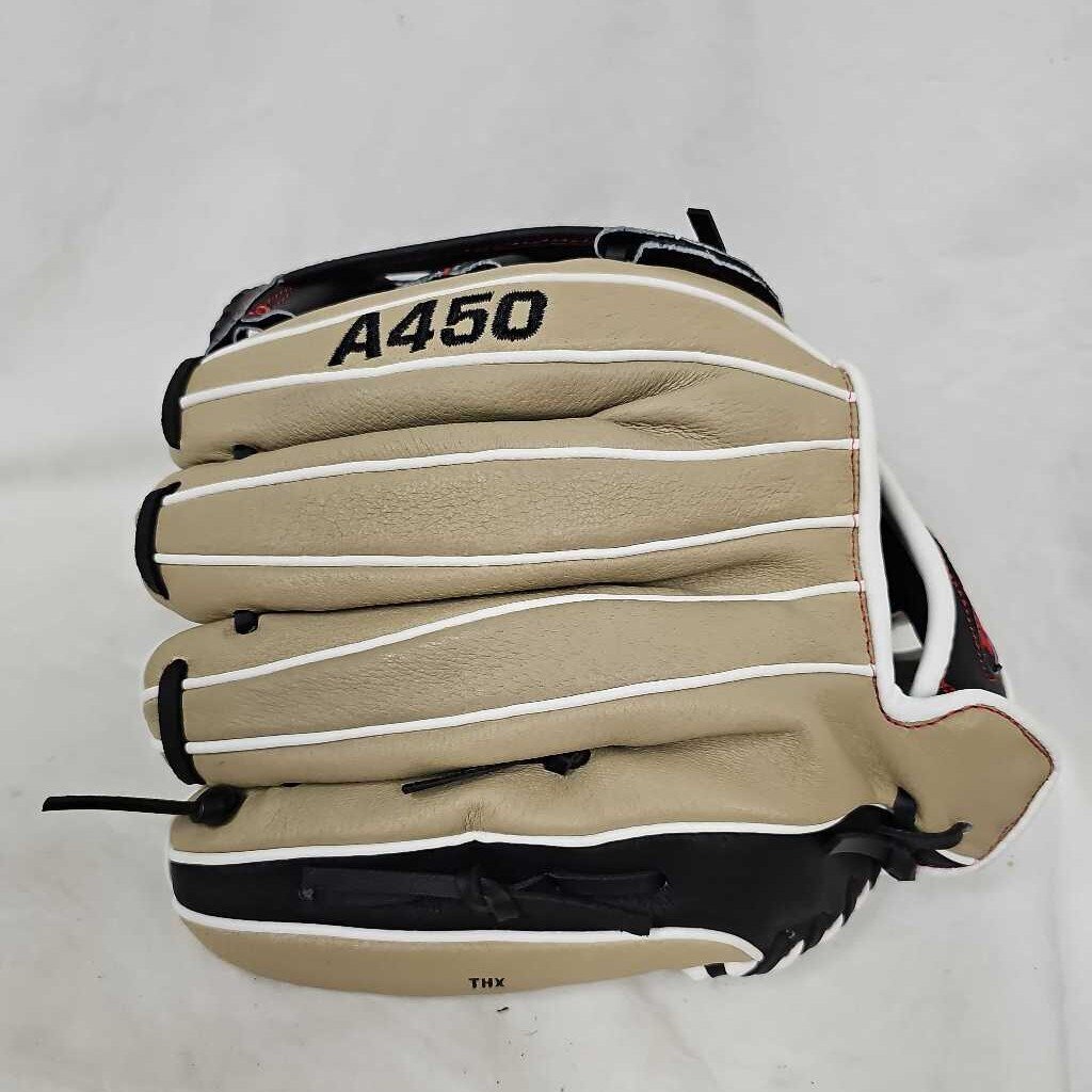 Wilson A450 Baseball Glove, 12" RHT