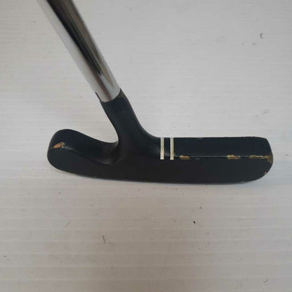 Accushnet Bulls Eye 35A Blade Putter