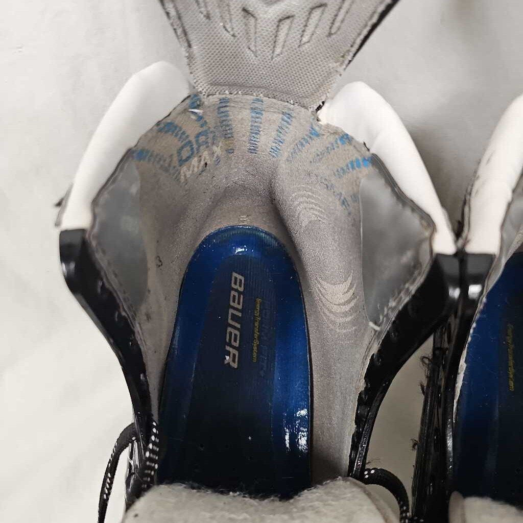 Bauer Supreme TotalOne MX3 Hockey Skates, Size 6