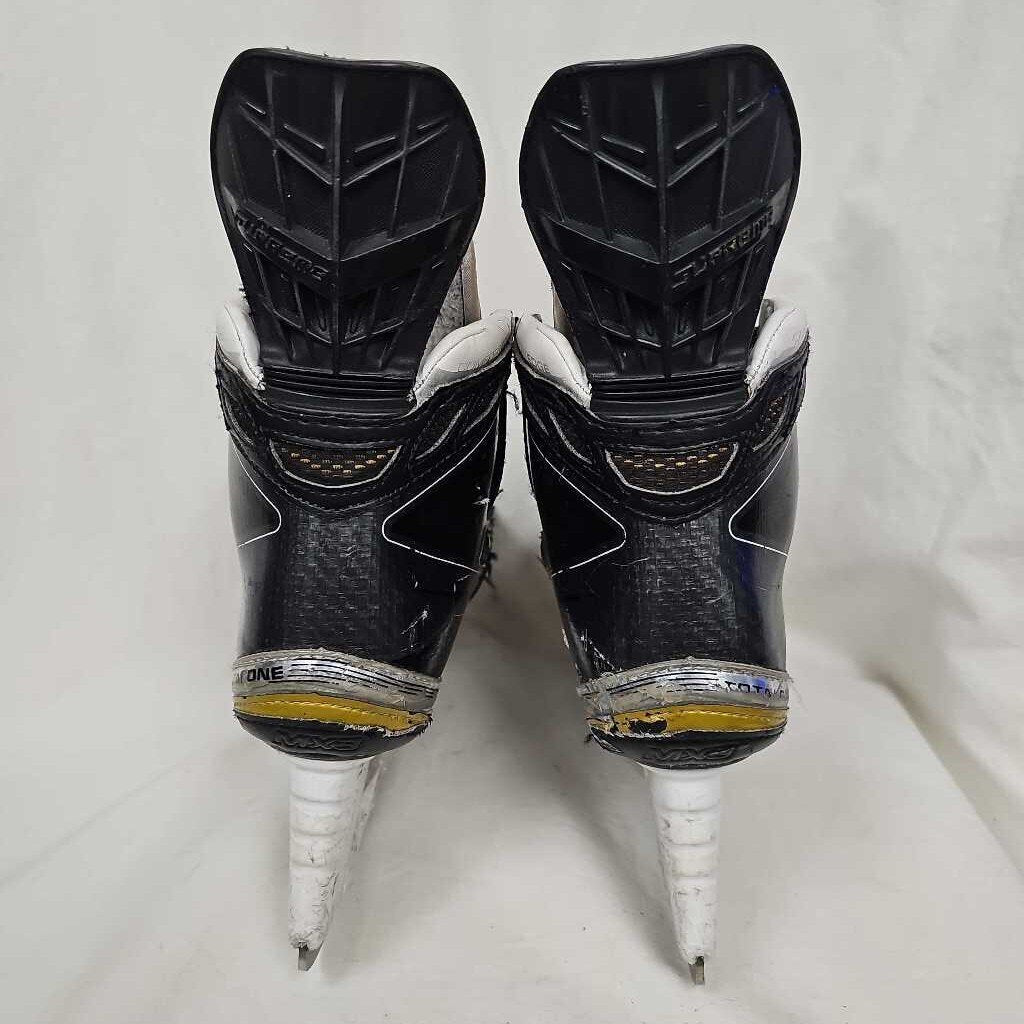 Bauer Supreme TotalOne MX3 Hockey Skates, Size 6