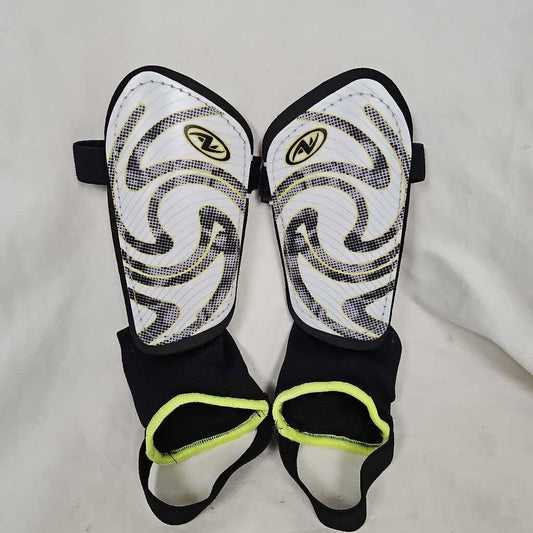 Athletic Works Stirrup Style Youth Soccer Shin Guards, Size Small