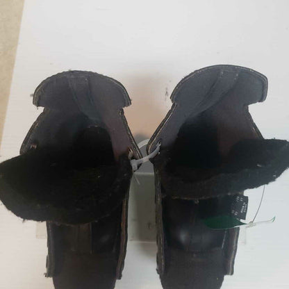 Bauer Impact 100 Hockey Skates, Size Y10