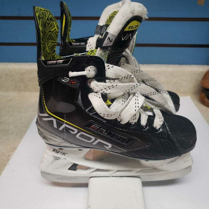 Bauer Vapor 3X Hockey Skates, Size 2