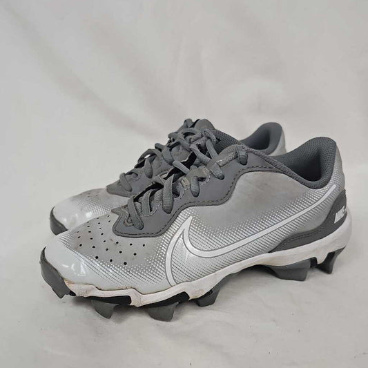 Nike Diamond Baseball Softball Cleats, Size 3.5