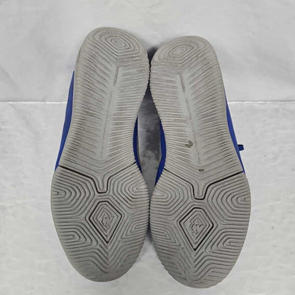 Nike Mercurial Flyknit Indoor Soccer Shoes, Size 5