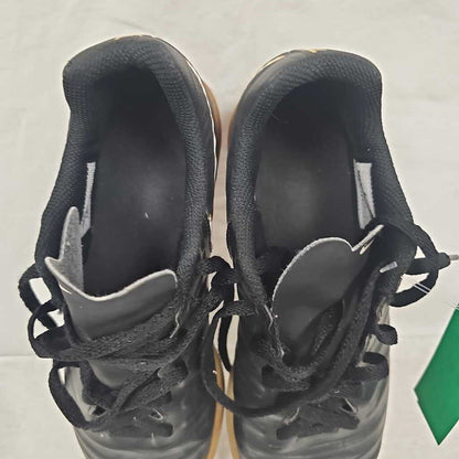 Nike Tiempo Indoor Soccer Shoes, Size 4.5
