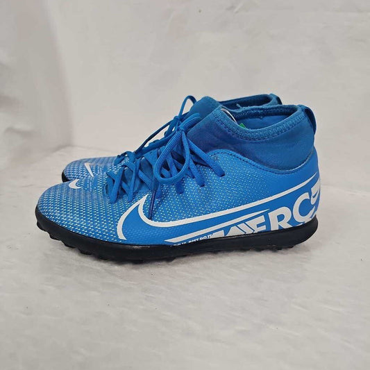 Nike Mercurial Turf Shoes, Size 1.5