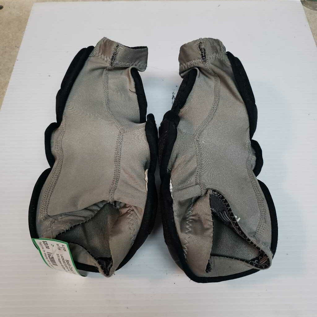 STX Surgeon 400 Lacrosse Arm Pads, Small