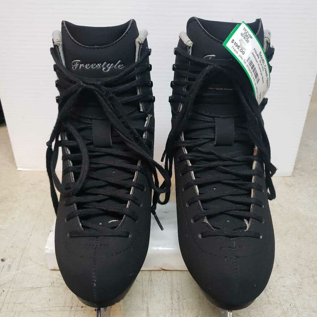 Jackson Freestyle Boy's Figure Skates, Size 5