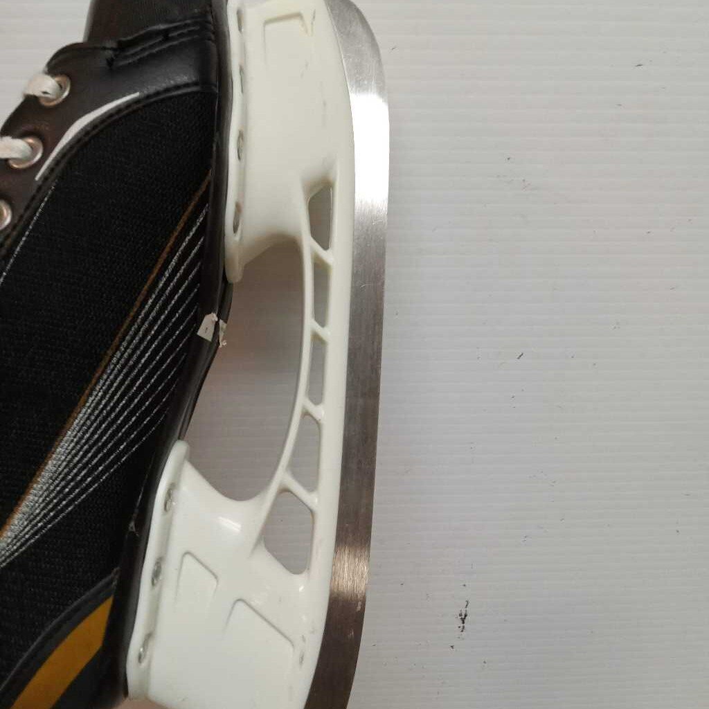 Bauer Supreme One20 Hockey Skates, Size 5