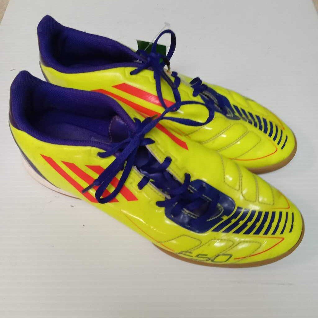 Adidas F10 Indoor Soccer Shoes, Men's Size 8