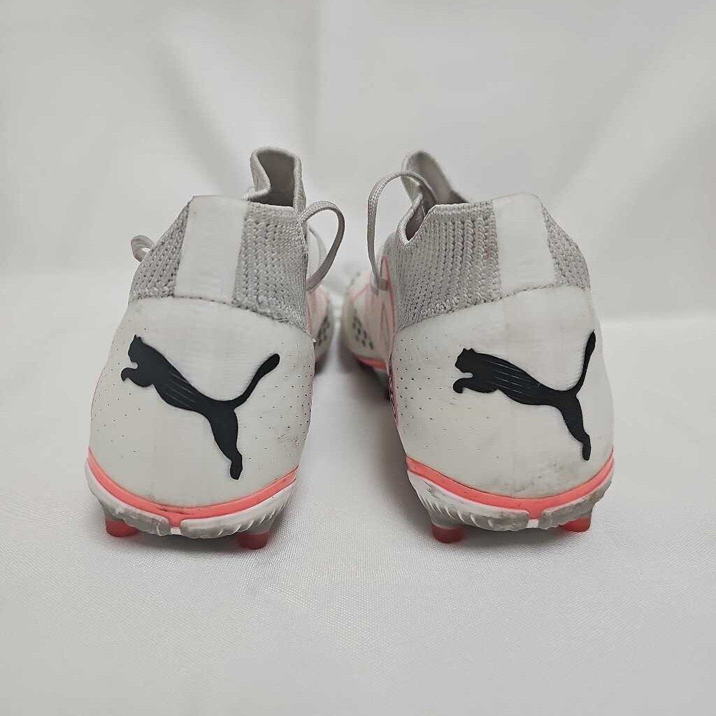 Puma Future Soccer Cleats, Women's Size 7.5