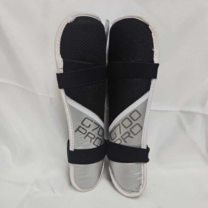 Grays G700 Pro Field Hockey Shin Guards, Size Small