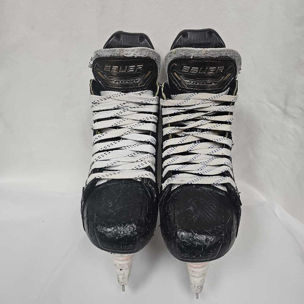 Bauer Supreme M5 Pro Intermediate Hockey Skates, Size 5 Fit 3