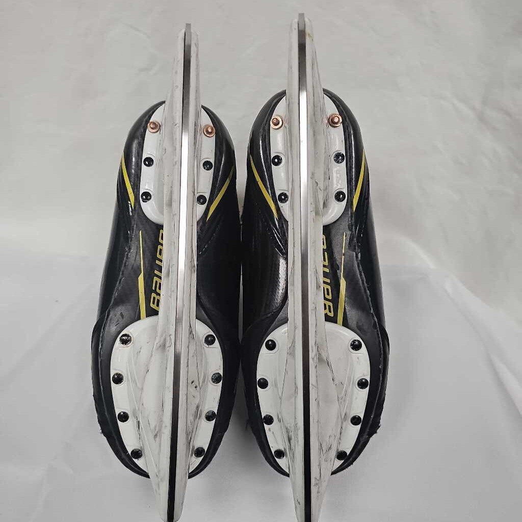 Bauer Supreme M4 Intermediate Hockey Skates, Size 5.5 Fit 3