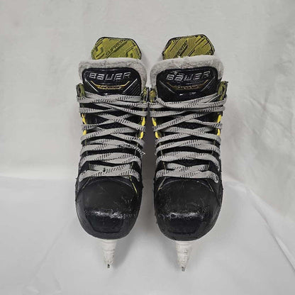 Bauer Supreme M4 Junior Hockey Skates, Size 3.5