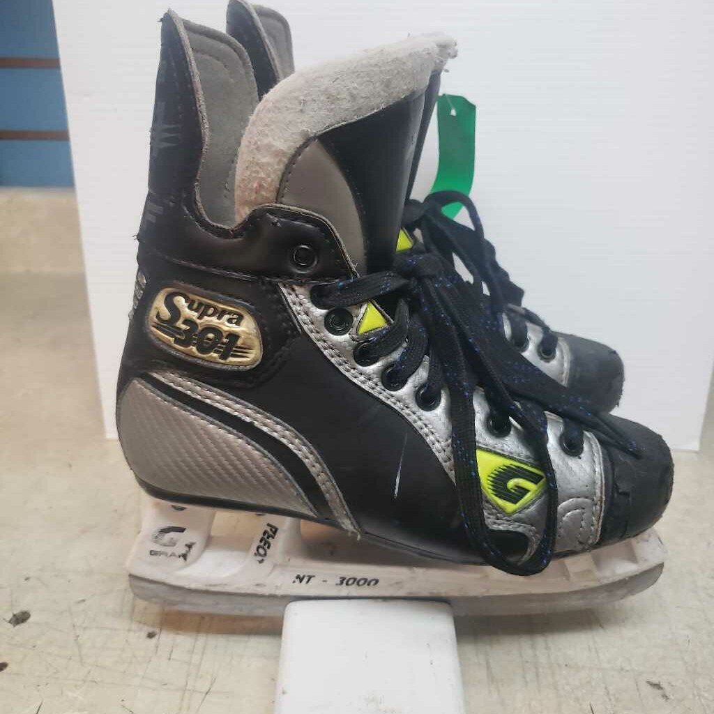 Graf Supra 301 Hockey Skates, Size 6