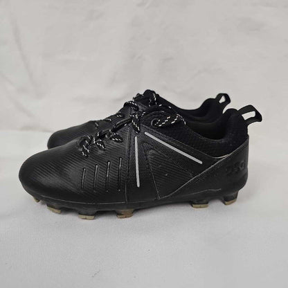 DSG Speed Viper Youth Soccer Cleats, Size Y12