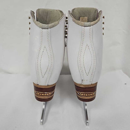 Jackson Competitor Figure Skates, Size 4 C