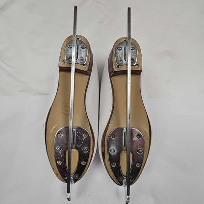 Jackson Competitor Figure Skates, Size 4 C