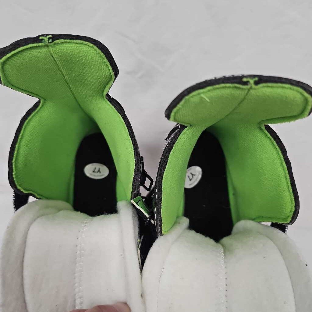 Bauer X-LS Youth Hockey Skates, Size Y7