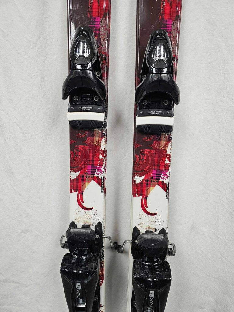Dynastar Exclusive Intuitiv DNstar Women's ski's with Look Bindings, 148cm