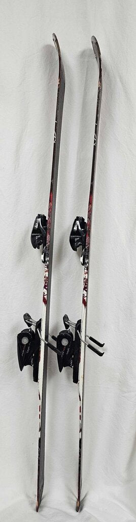 Dynastar Exclusive Intuitiv DNstar Women's ski's with Look Bindings, 148cm