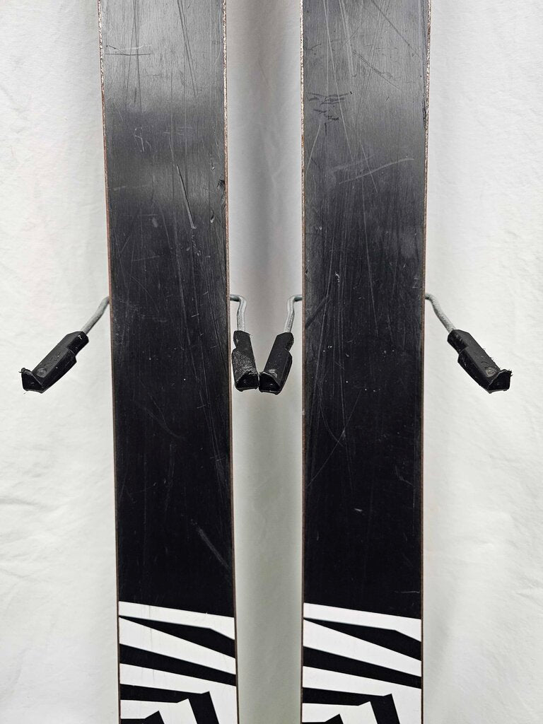 Line Super Hero Skis with Salomon L7 bindings, 143cm