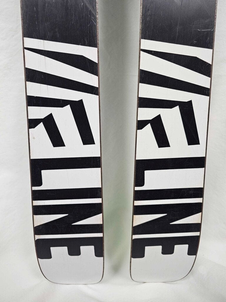 Line Super Hero Skis with Salomon L7 bindings, 143cm