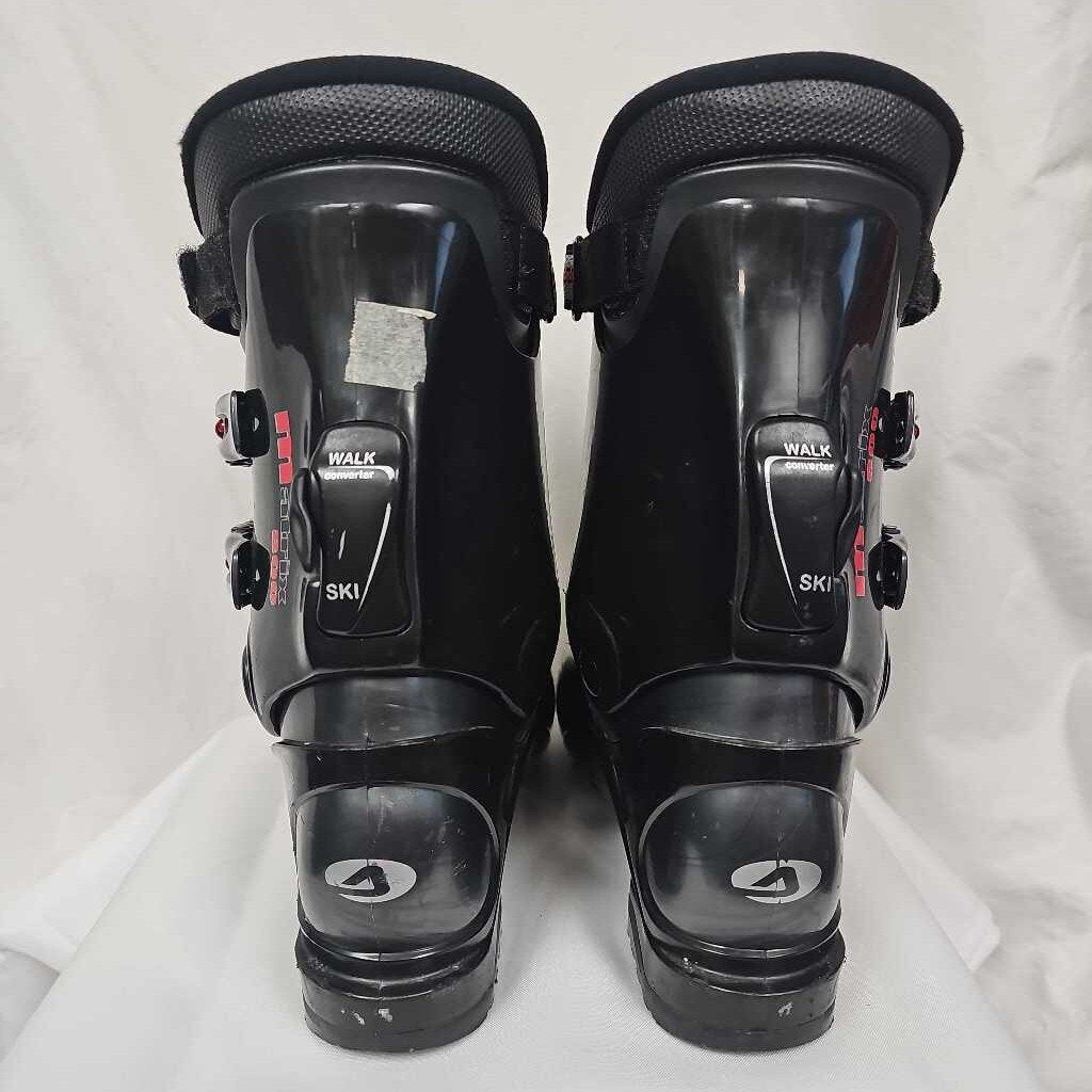 Dolomite Matrix 800 Ski Boots, Size 26.5