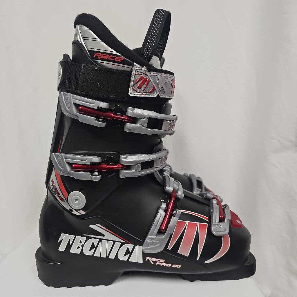 Tecnica Diable Race Pro 60 Ski Boots, Size 23.5