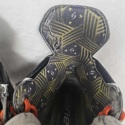 Bauer Supreme M40 Junior Hockey Skates, Size 3