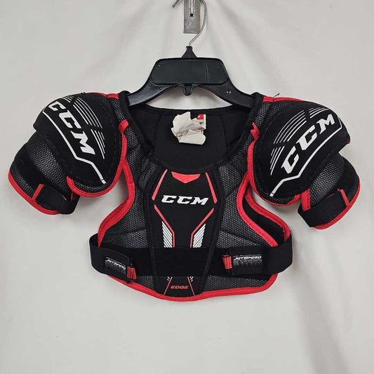 CCM Jetspeed Edge Youth Hockey Shoulder Pads, Size Medium