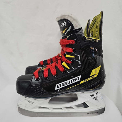 Bauier Supreme M4 Junior Hockey Skates, Size 1.5