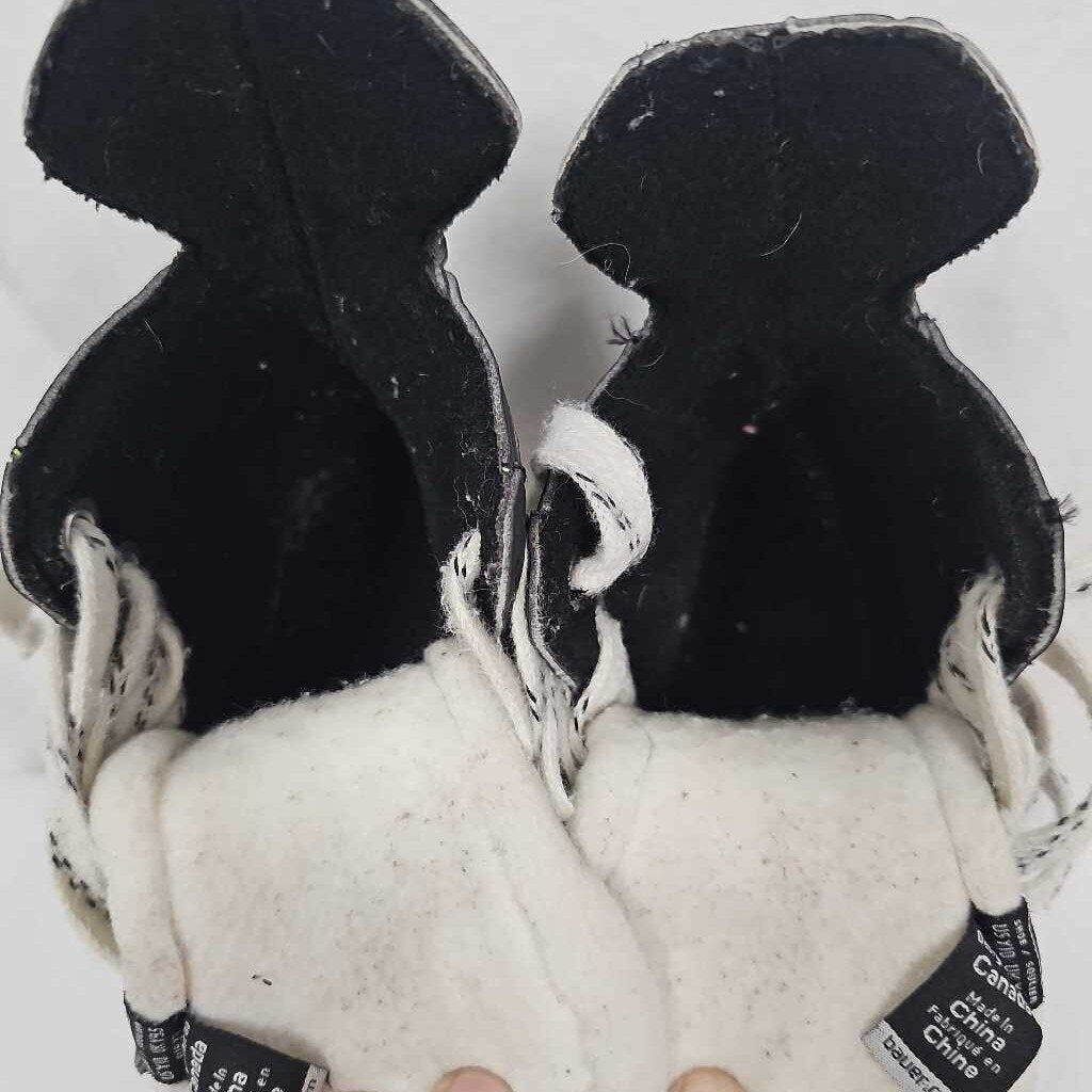 Bauer Supreme One.4 Youth Hockey Skates, Size Y9