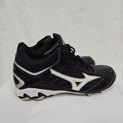 Mizuno Franchise Softball Cleats, Size 10.5