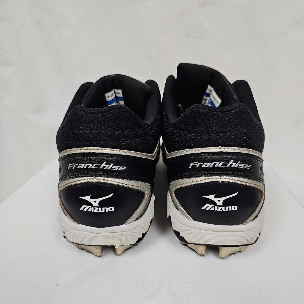 Mizuno Franchise Softball Cleats, Size 10.5