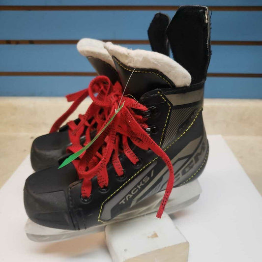 CCM Tacks AS 550 Hockey Skates - Y13