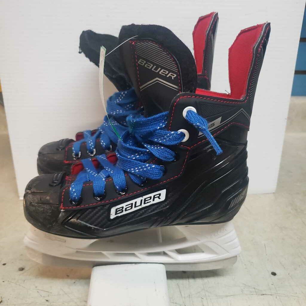 Bauer NS Hockey Skates - Size 2