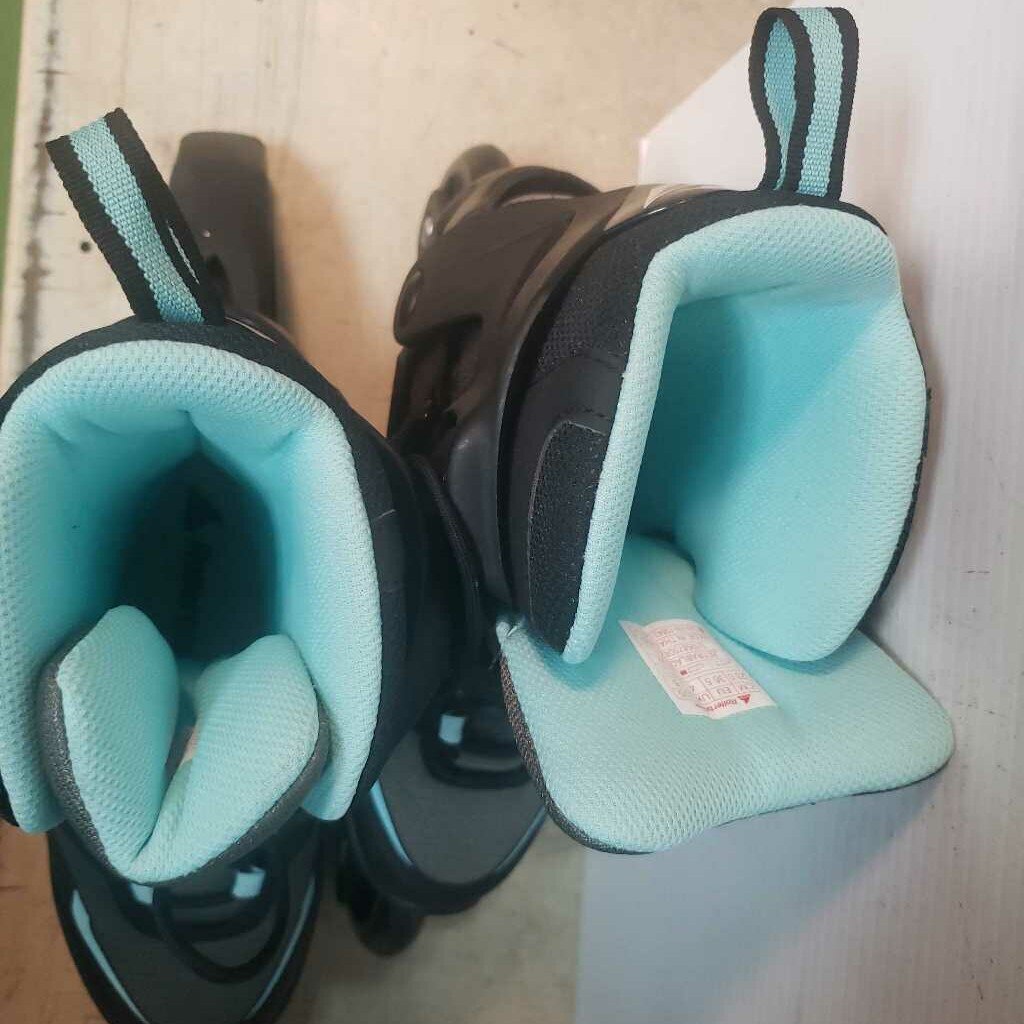 Rollerblade Zetrablade Inline Skates - Womens size 6