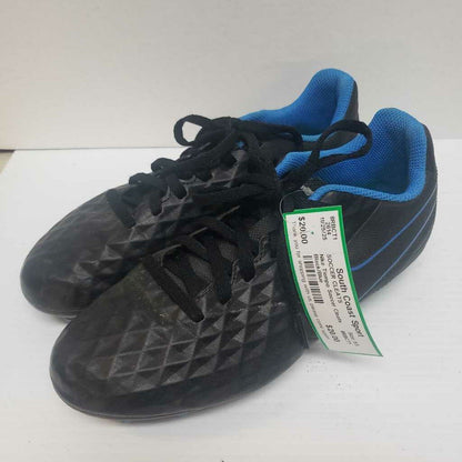 Nike Tiempo Soccer Cleats - 5.5