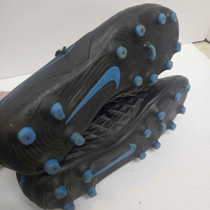 Nike Tiempo Soccer Cleats - 5.5