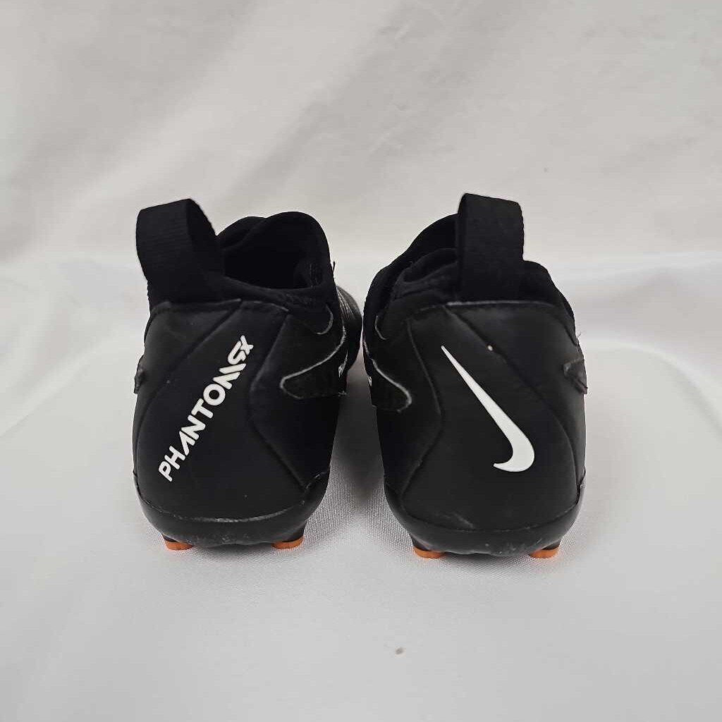 Nike Phantom GX Kids Soccer Cleats, Size 3