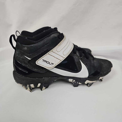Nike Trout Baseball/Softball Cleats, Size 2.5