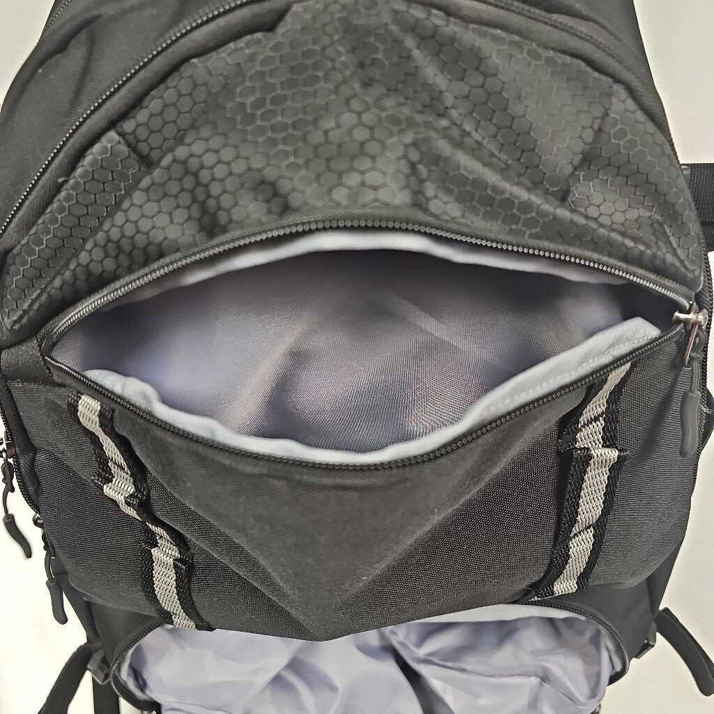 Large Capacity Lacrosse Backpack